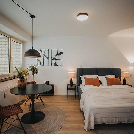 Downtown Apartment Mit Luxusbad Am Hafen Nur 5 Minuten Zu Fuss In Die Innenstadt Und Zum Bahnhof! Ольденбург Екстер'єр фото