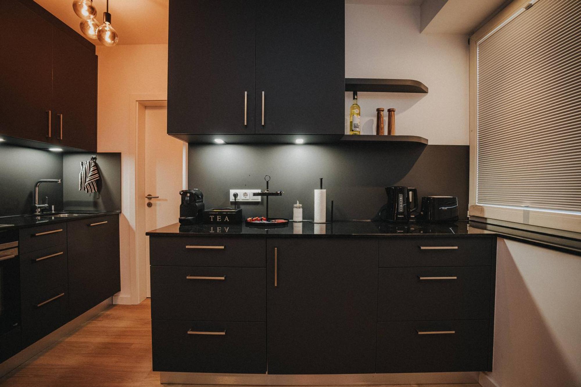 Downtown Apartment Mit Luxusbad Am Hafen Nur 5 Minuten Zu Fuss In Die Innenstadt Und Zum Bahnhof! Ольденбург Екстер'єр фото