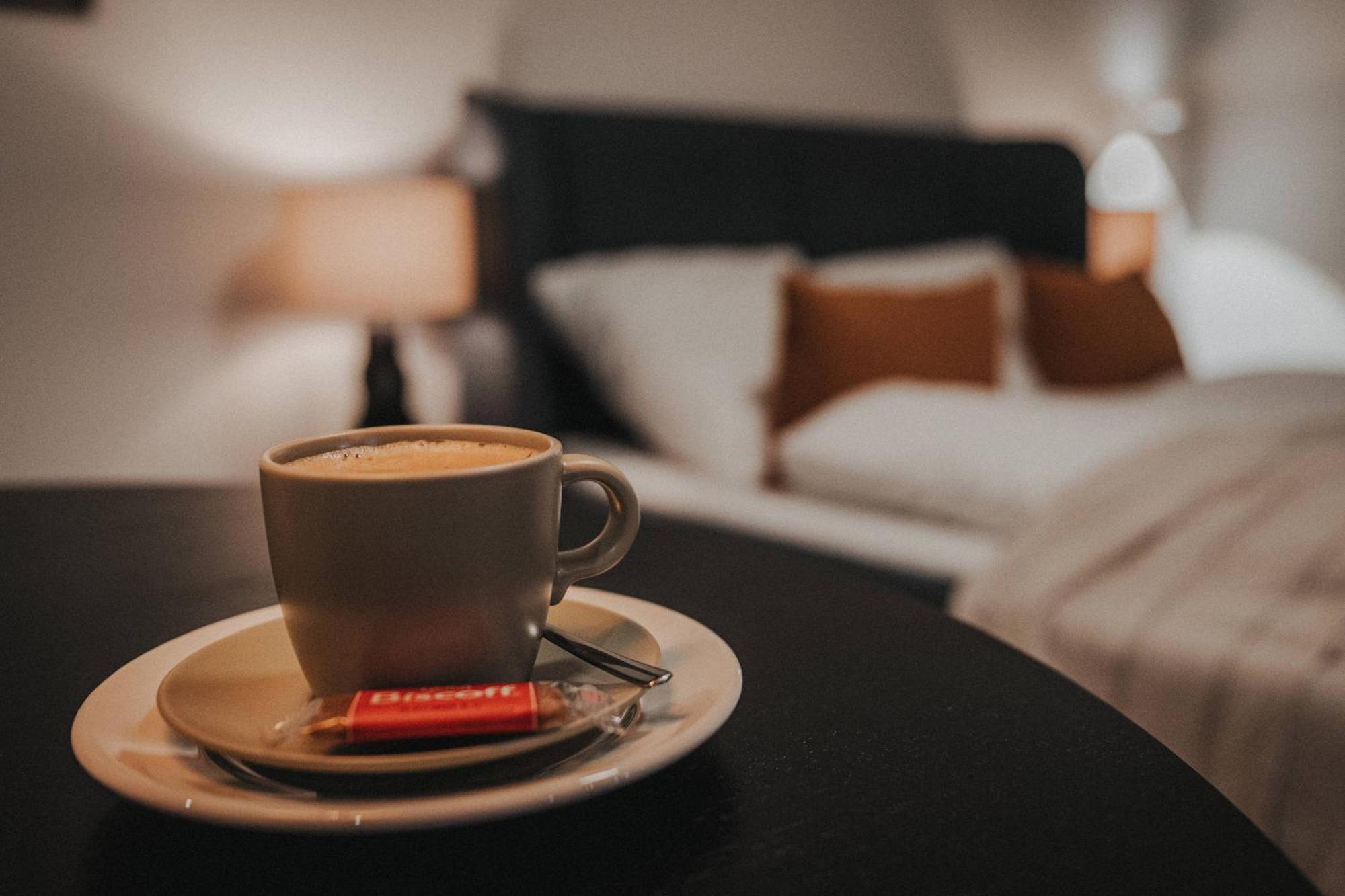 Downtown Apartment Mit Luxusbad Am Hafen Nur 5 Minuten Zu Fuss In Die Innenstadt Und Zum Bahnhof! Ольденбург Екстер'єр фото